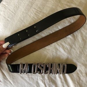 Moschino belt